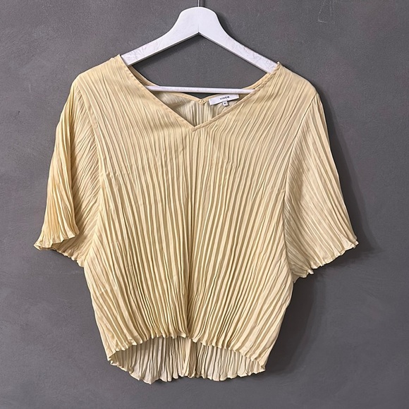 Vince Pleated Blouse in Light Yellow - Picture 4 of 7